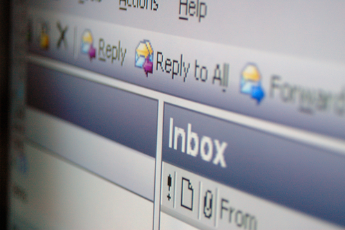 3 Reasons Email is More Important than Facebook on a Campaign